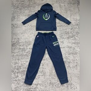 NFL Nike Seattle Seahawks “on the field” youth outfit size medium
